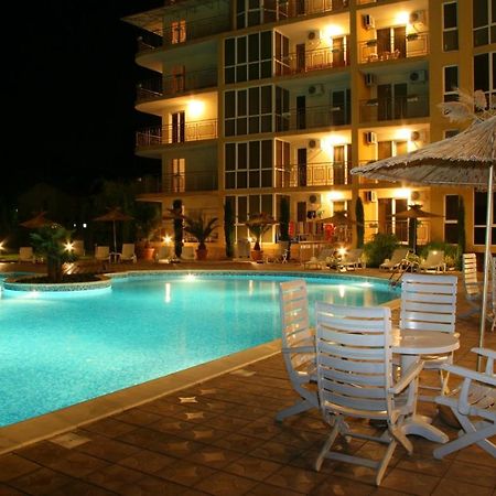 Joya Park Apartments Golden Sands Ngoại thất bức ảnh