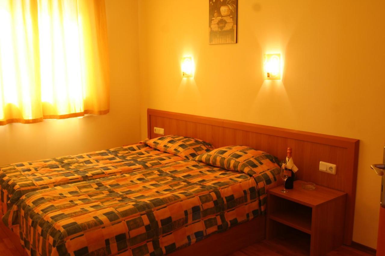 Joya Park Apartments Golden Sands Ngoại thất bức ảnh