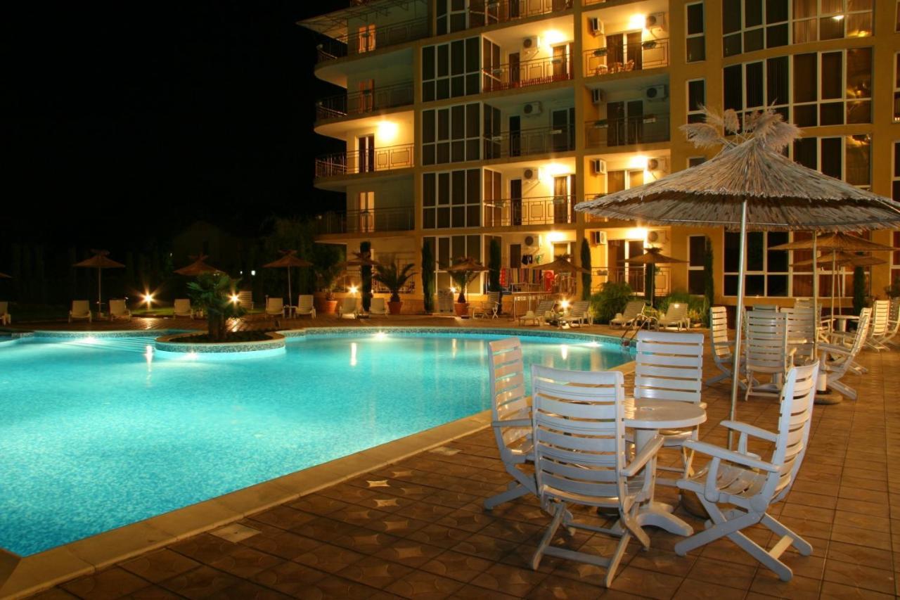 Joya Park Apartments Golden Sands Ngoại thất bức ảnh