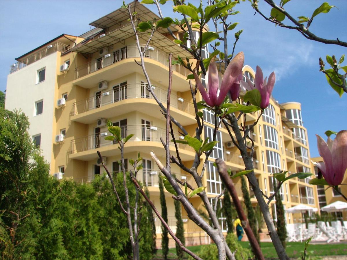 Joya Park Apartments Golden Sands Ngoại thất bức ảnh