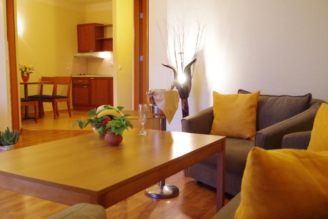 Joya Park Apartments Golden Sands Ngoại thất bức ảnh