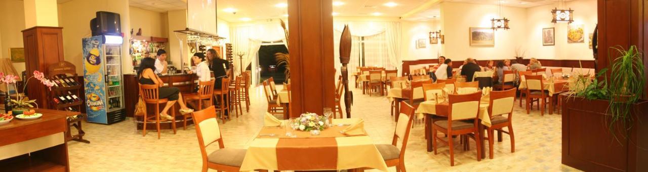 Joya Park Apartments Golden Sands Ngoại thất bức ảnh